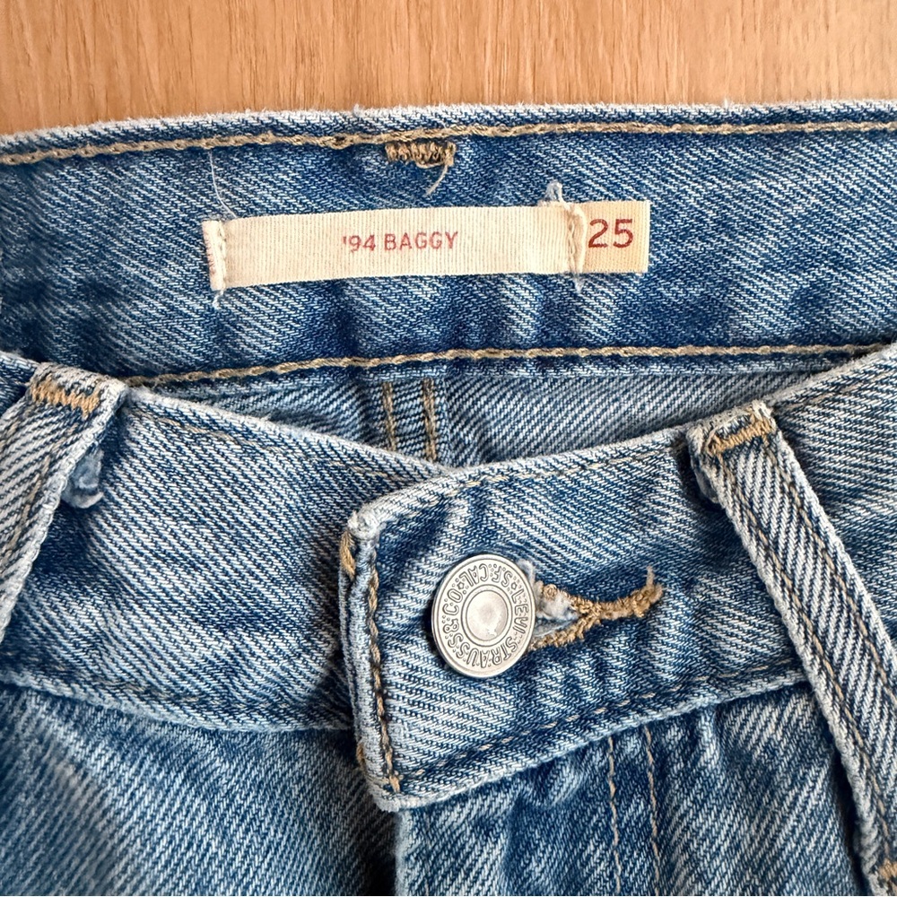 Levi’s 94 Baggy medium wash Jeans - Picture 8 of 16